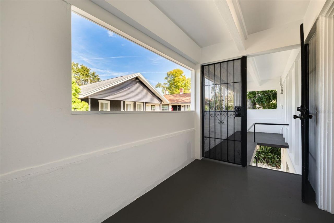 925 16th Avenue N, Saint Petersburg, FL 33704 Photo