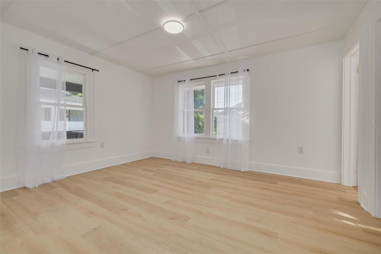 925 16th Avenue N, Saint Petersburg, FL 33704 Photo