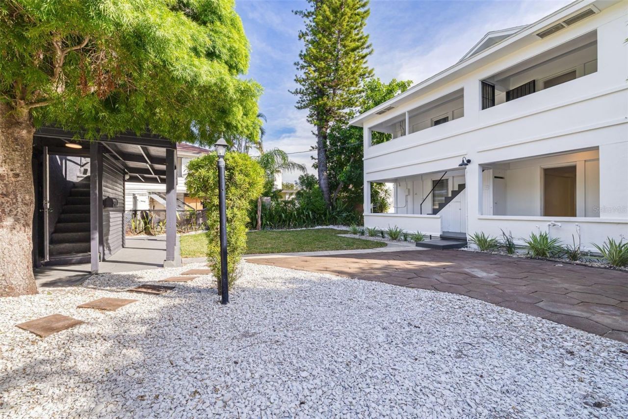 925 16th Avenue N, Saint Petersburg, FL 33704 Photo