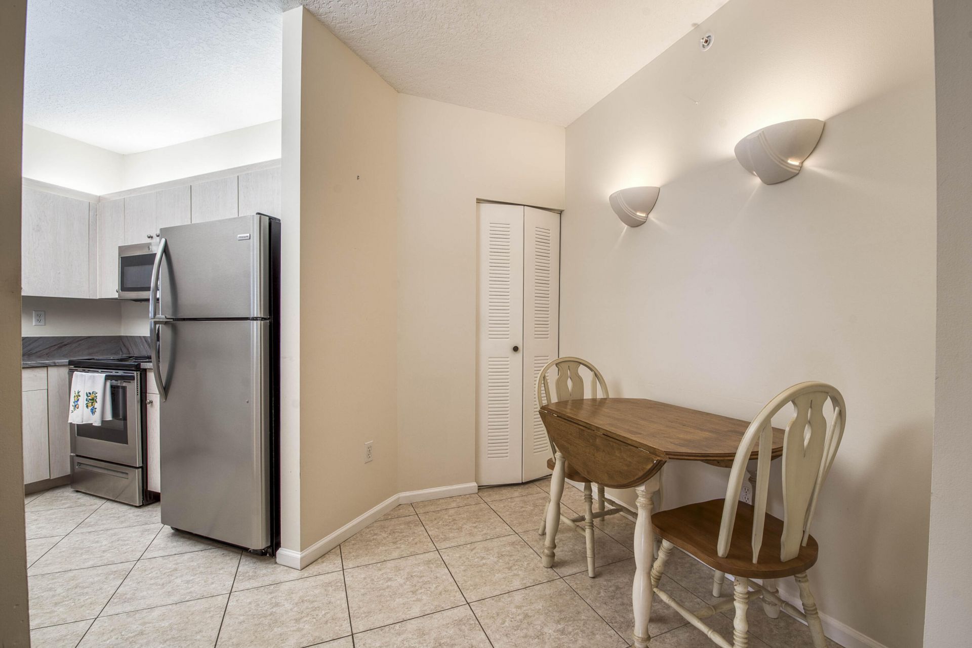 800 Uno Lago Drive, Unit 105, Juno Beach, FL 33408 Photo