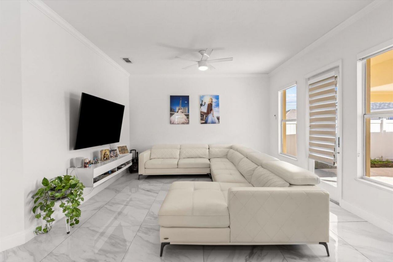 10880 SW Stephanie Way, Port Saint Lucie, FL 34987 Photo