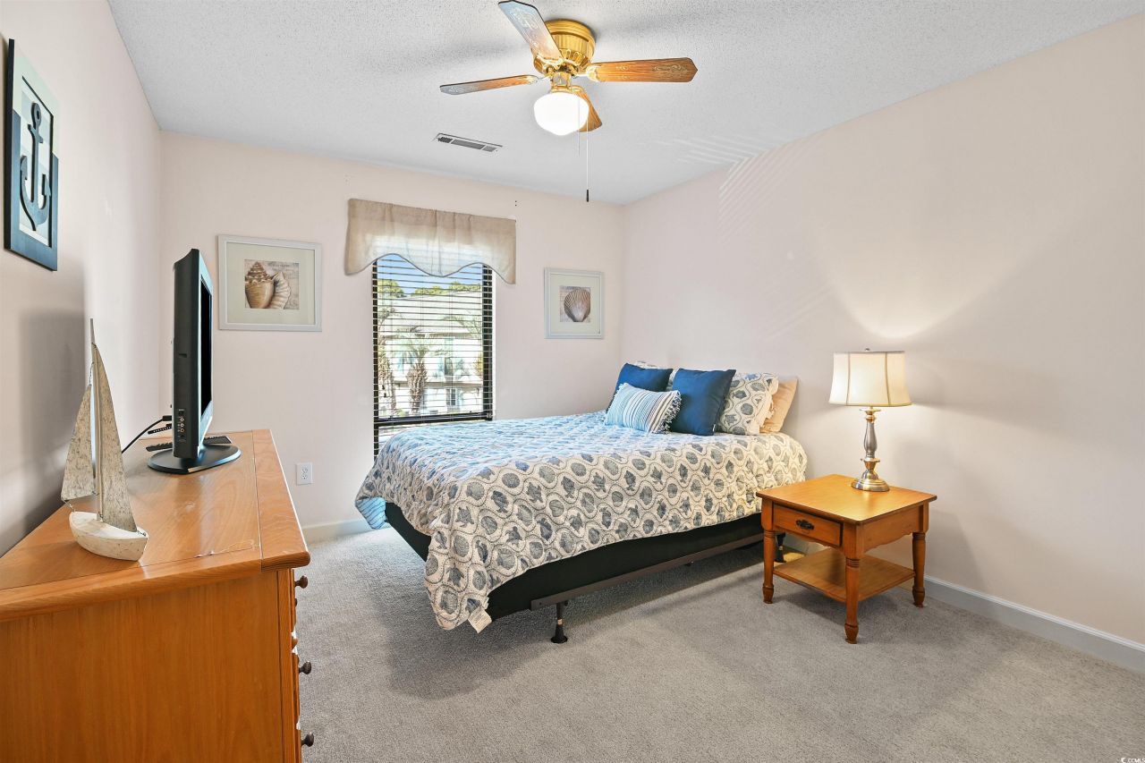 910 Villa Dr. Photo 25