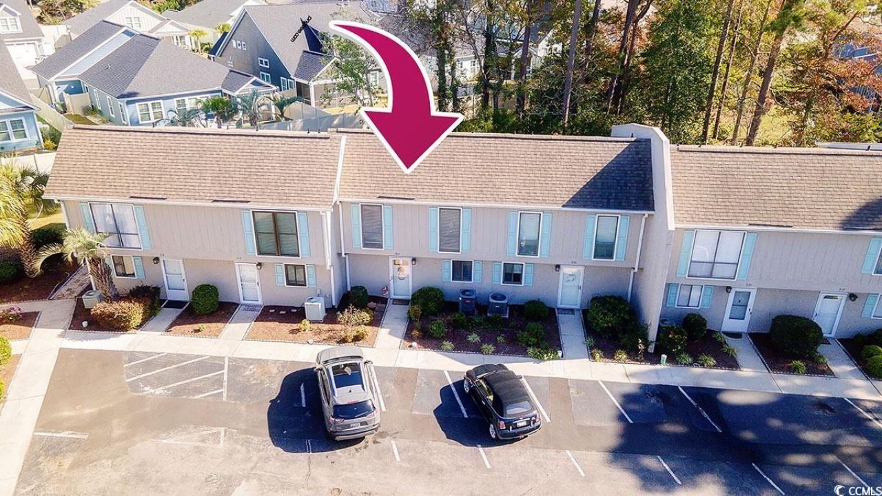 910 Villa Dr. Photo 33