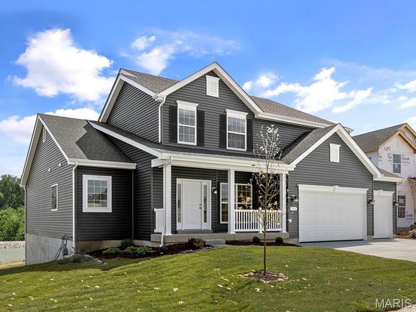 23 Bluestem Court, Lake St Louis, MO 63367