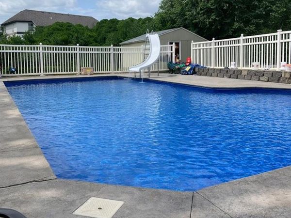 1215 Hacienda Lane, Lawrence, KS 66049