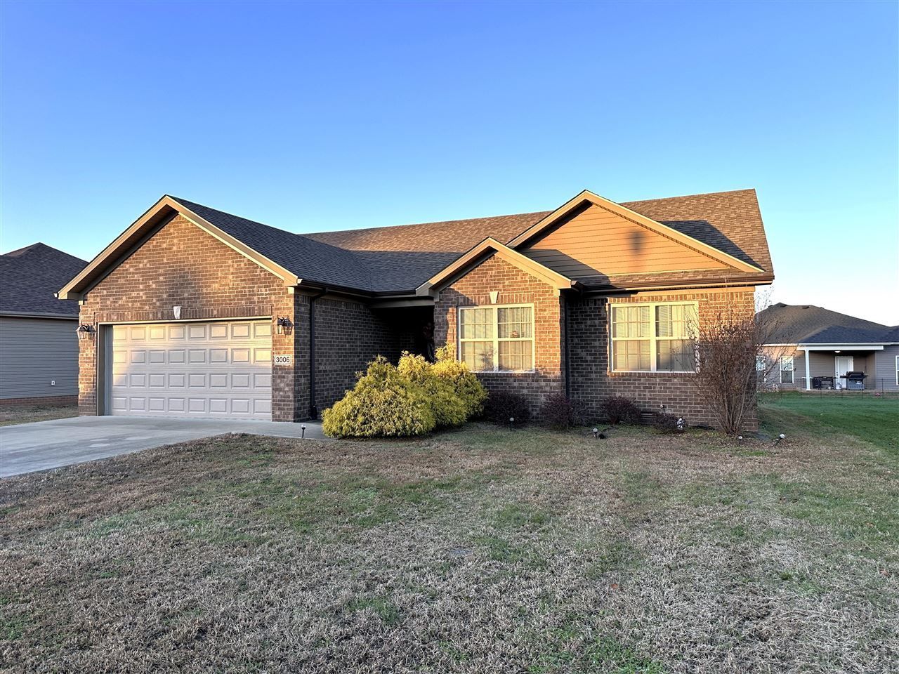 3006 Gunsmoke Trail Way, Bowling Green, KY 42101 Main Photo