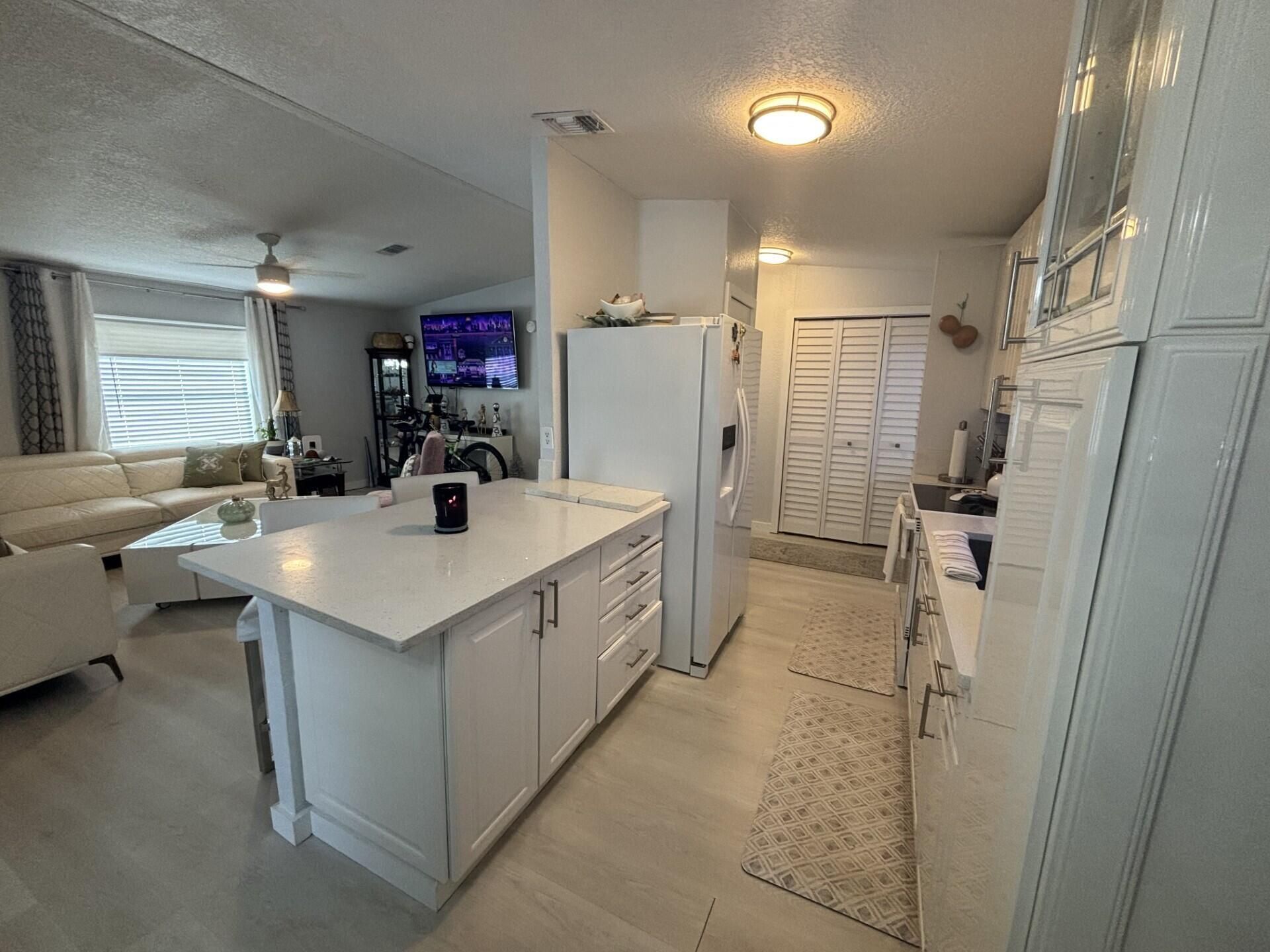 3434 NW 64th Ct, Lot K-4, Coconut Creek, FL 33073 Photo