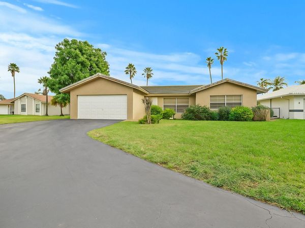 11454 NW 41st St, Coral Springs, FL 33065