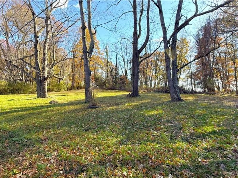 Connecticut Avenue SE, Massillon, OH 44646 Photo 3