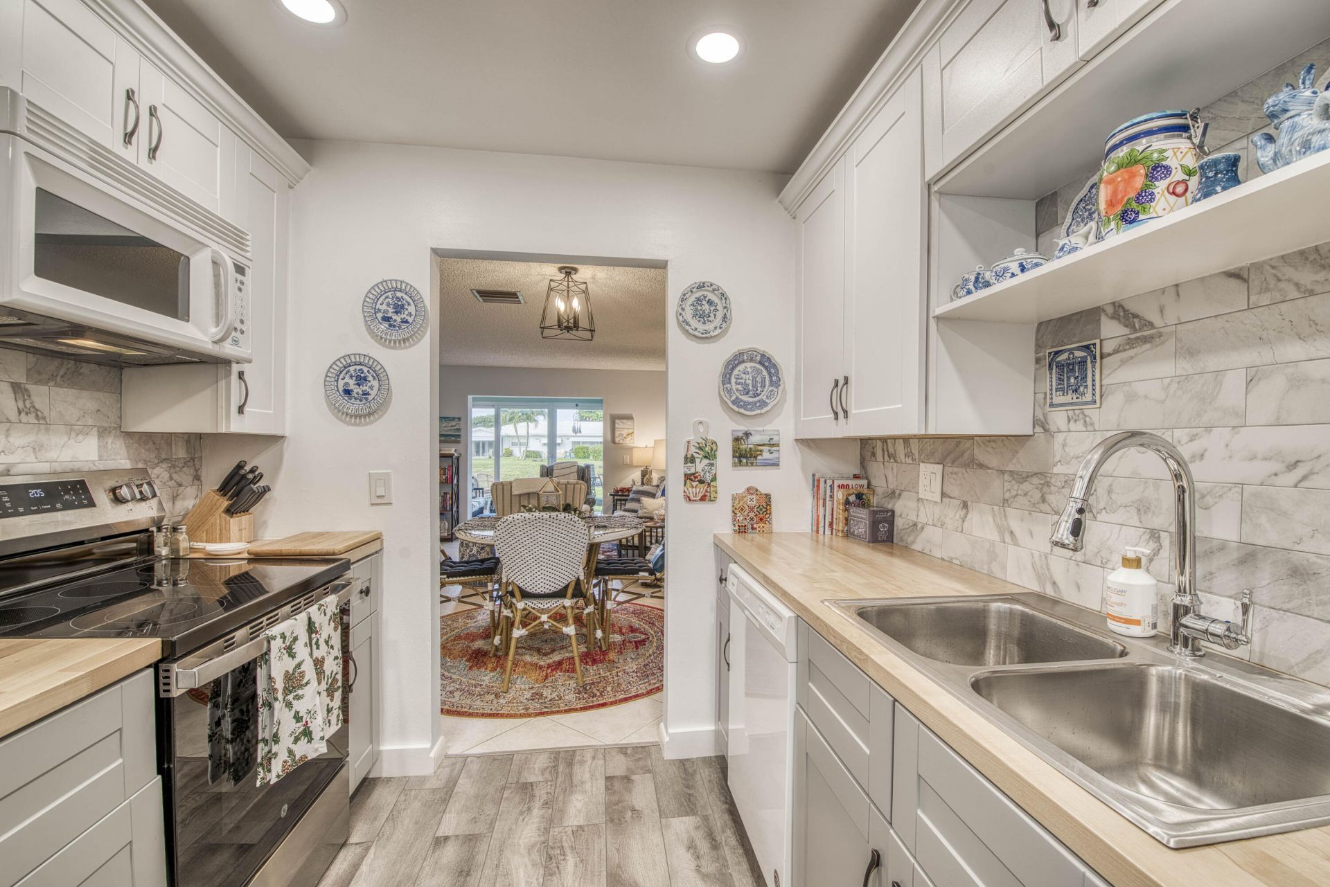 400 SW Golfview Terrace, Unit 102, Boynton Beach, FL 33426 Photo