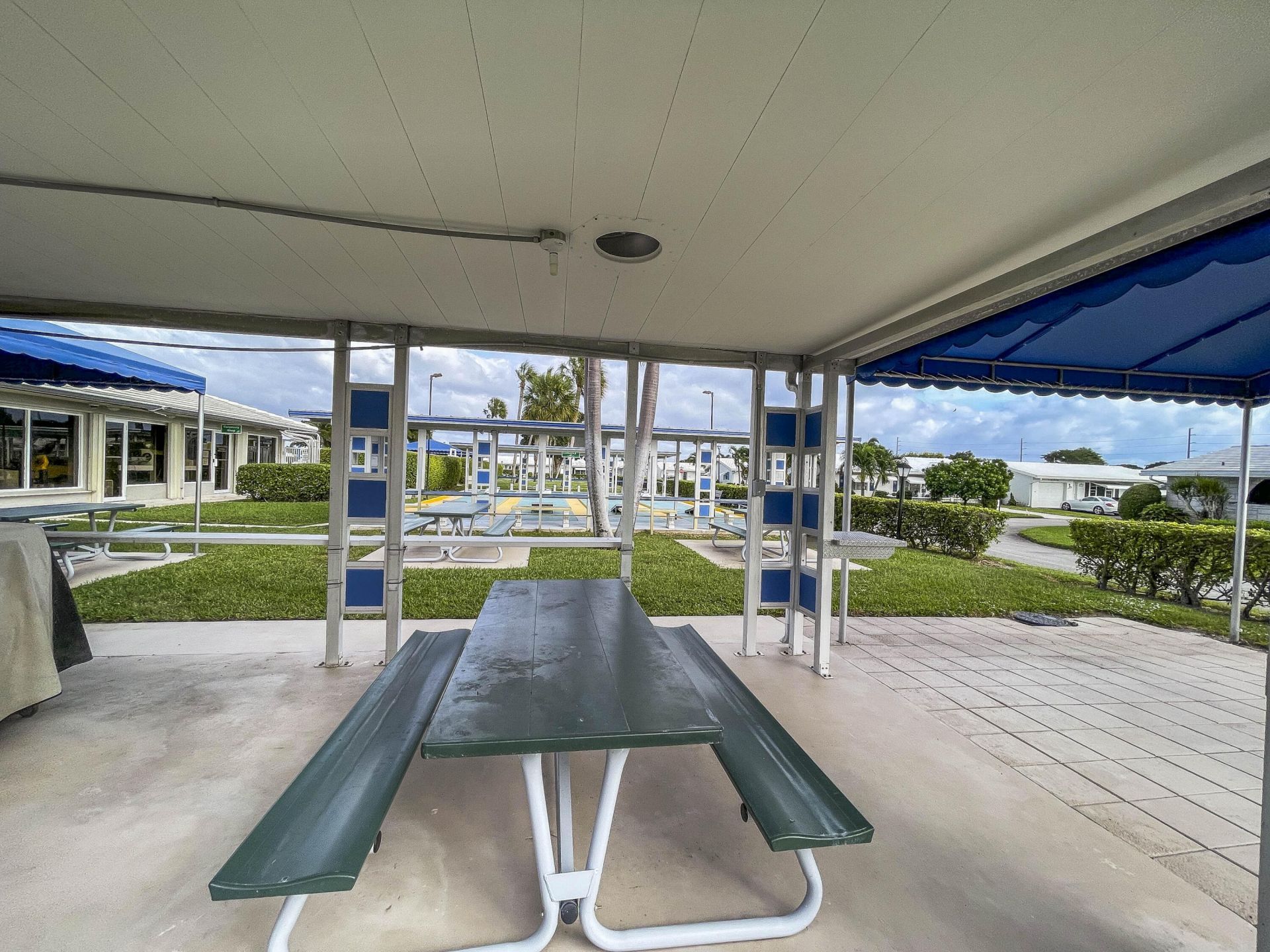400 SW Golfview Terrace, Unit 102, Boynton Beach, FL 33426 Photo