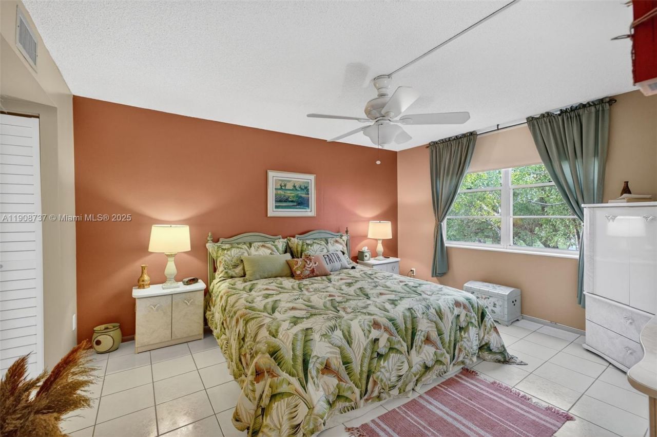2901 NW 48th Ave, Unit 468, Lauderdale Lakes, FL 33313 Photo