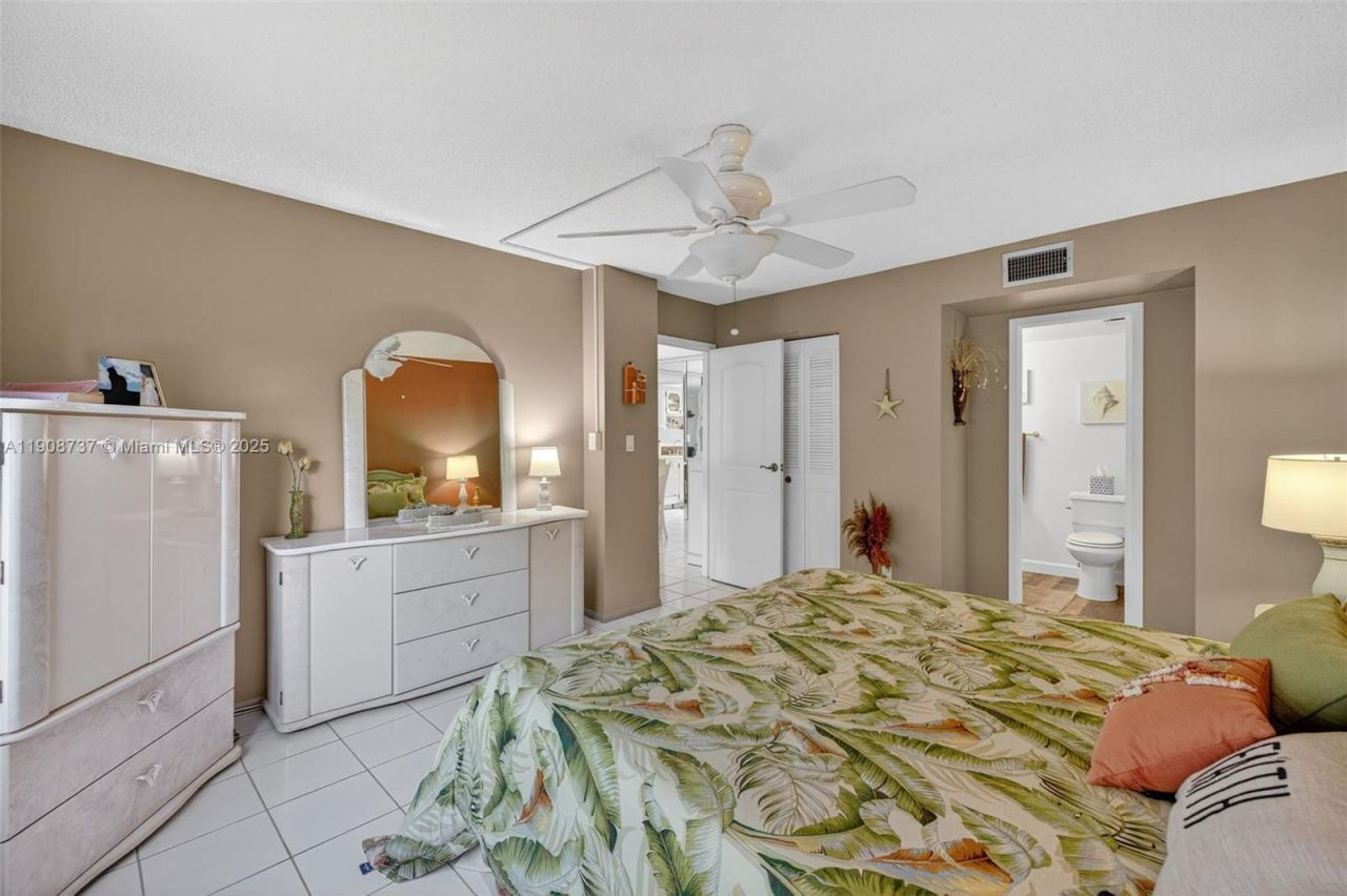 2901 NW 48th Ave, Unit 468, Lauderdale Lakes, FL 33313 Photo
