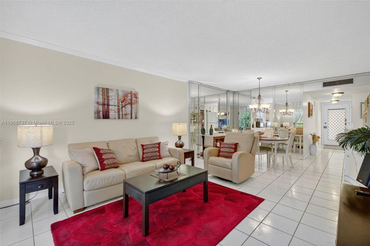 2901 NW 48th Ave, Unit 468, Lauderdale Lakes, FL 33313 Photo