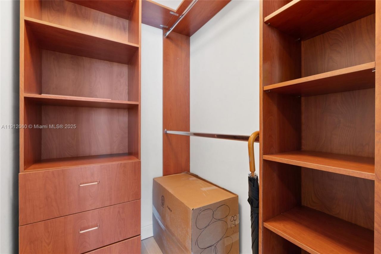 50 Biscayne Blvd, Unit 4808, Miami, FL 33132 Photo