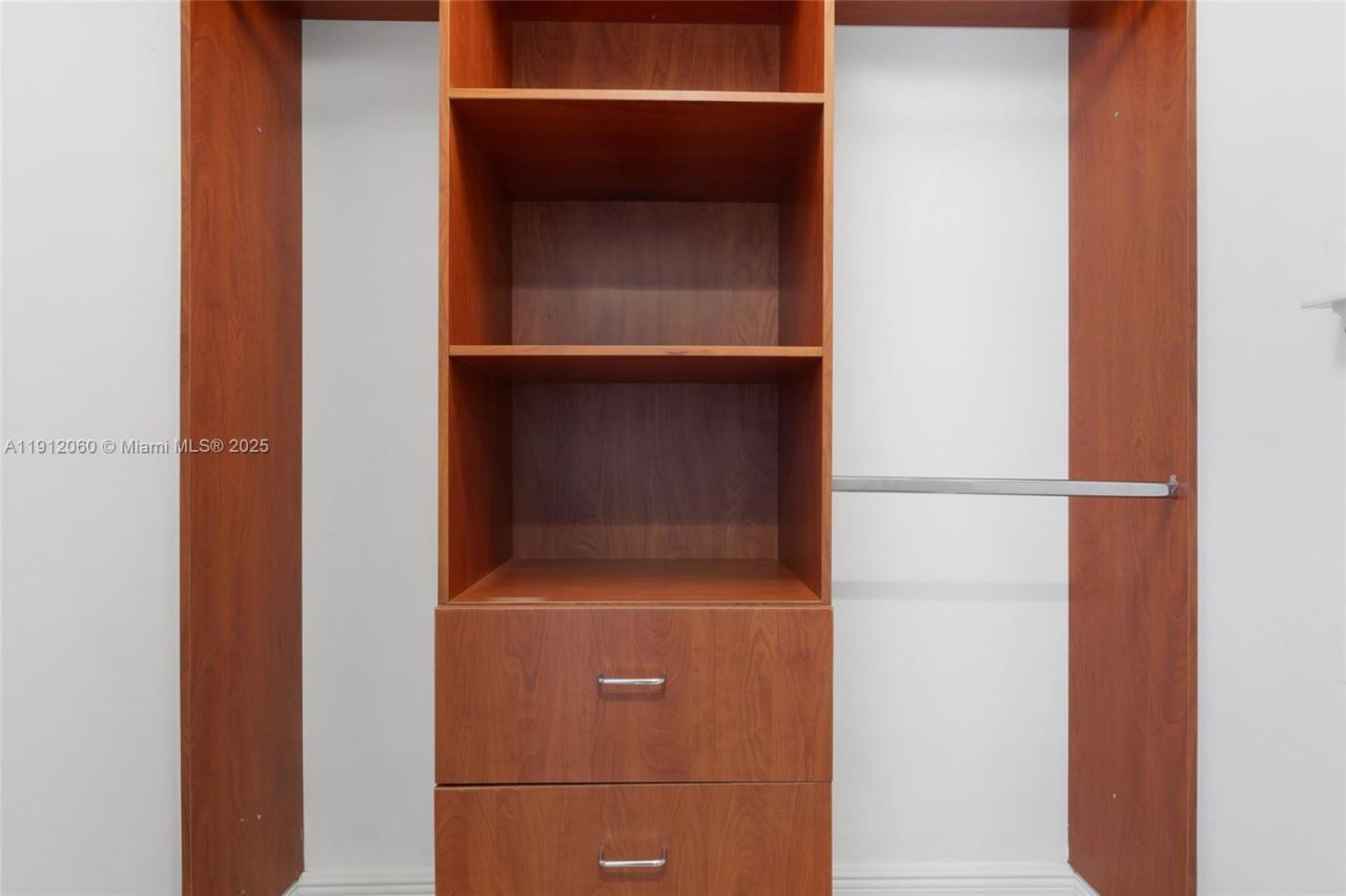 50 Biscayne Blvd, Unit 4808, Miami, FL 33132 Photo