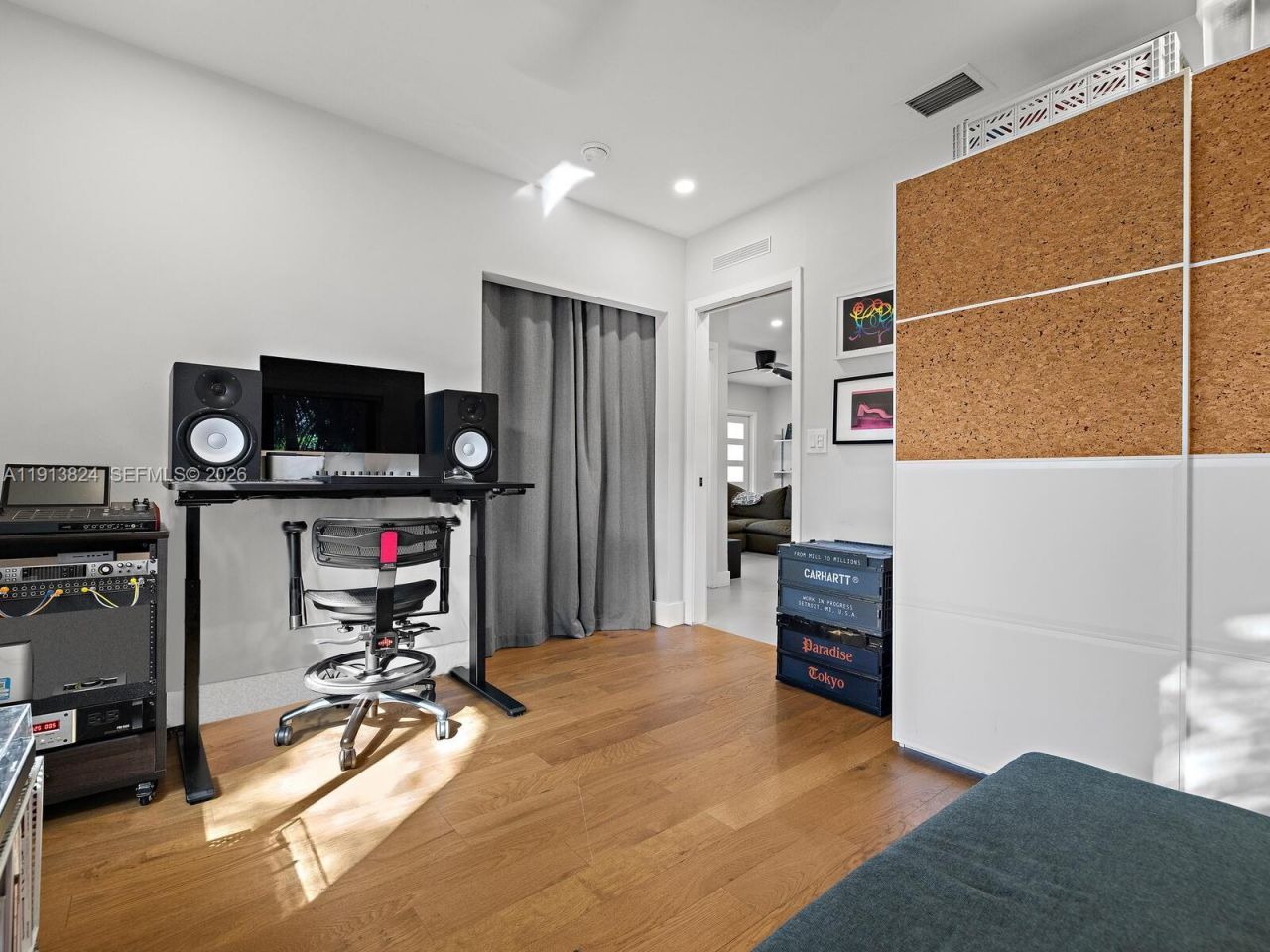 1009 NW 11th Ct, Miami, FL 33136 Photo