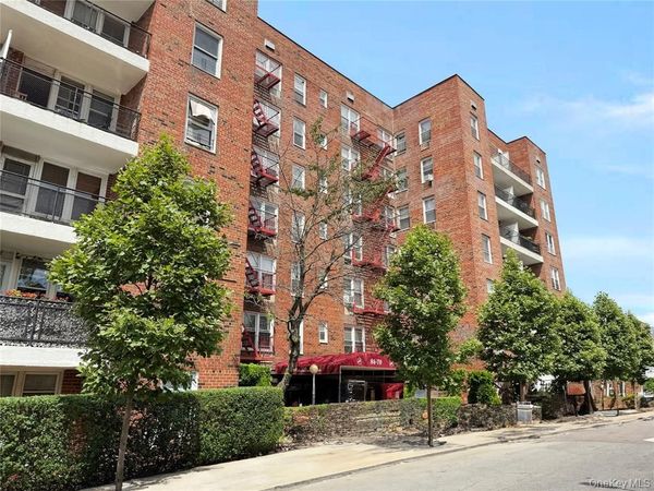 84-70 129 St, Unit 6J, Kew Gardens, NY 11415