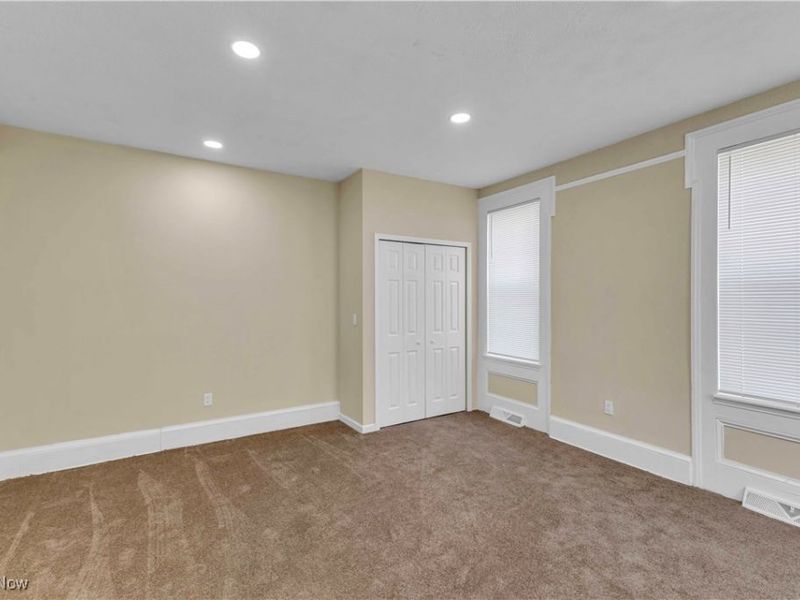 2400 Oberlin Avenue, Lorain, OH 44052 Photo 11