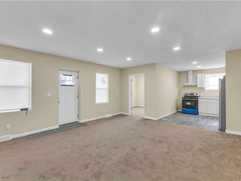 2400 Oberlin Avenue, Lorain, OH 44052 Photo 2
