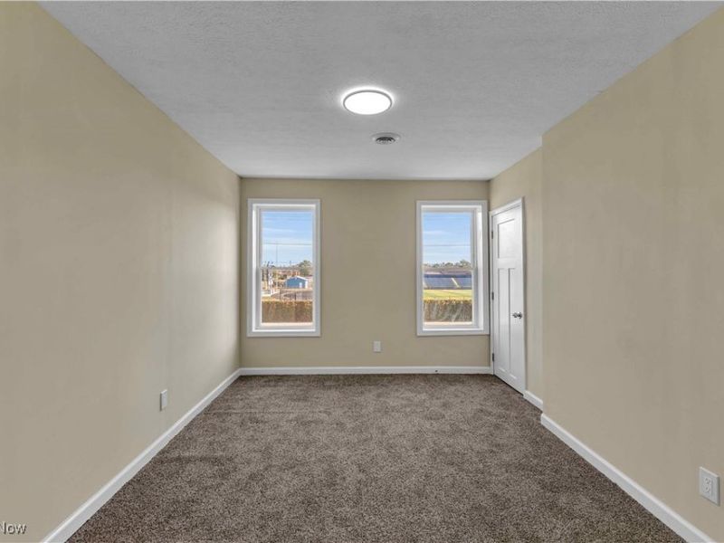 2400 Oberlin Avenue, Lorain, OH 44052 Photo 28
