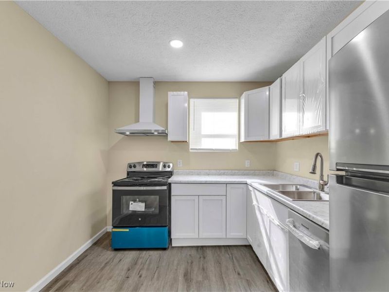 2400 Oberlin Avenue, Lorain, OH 44052 Photo 6