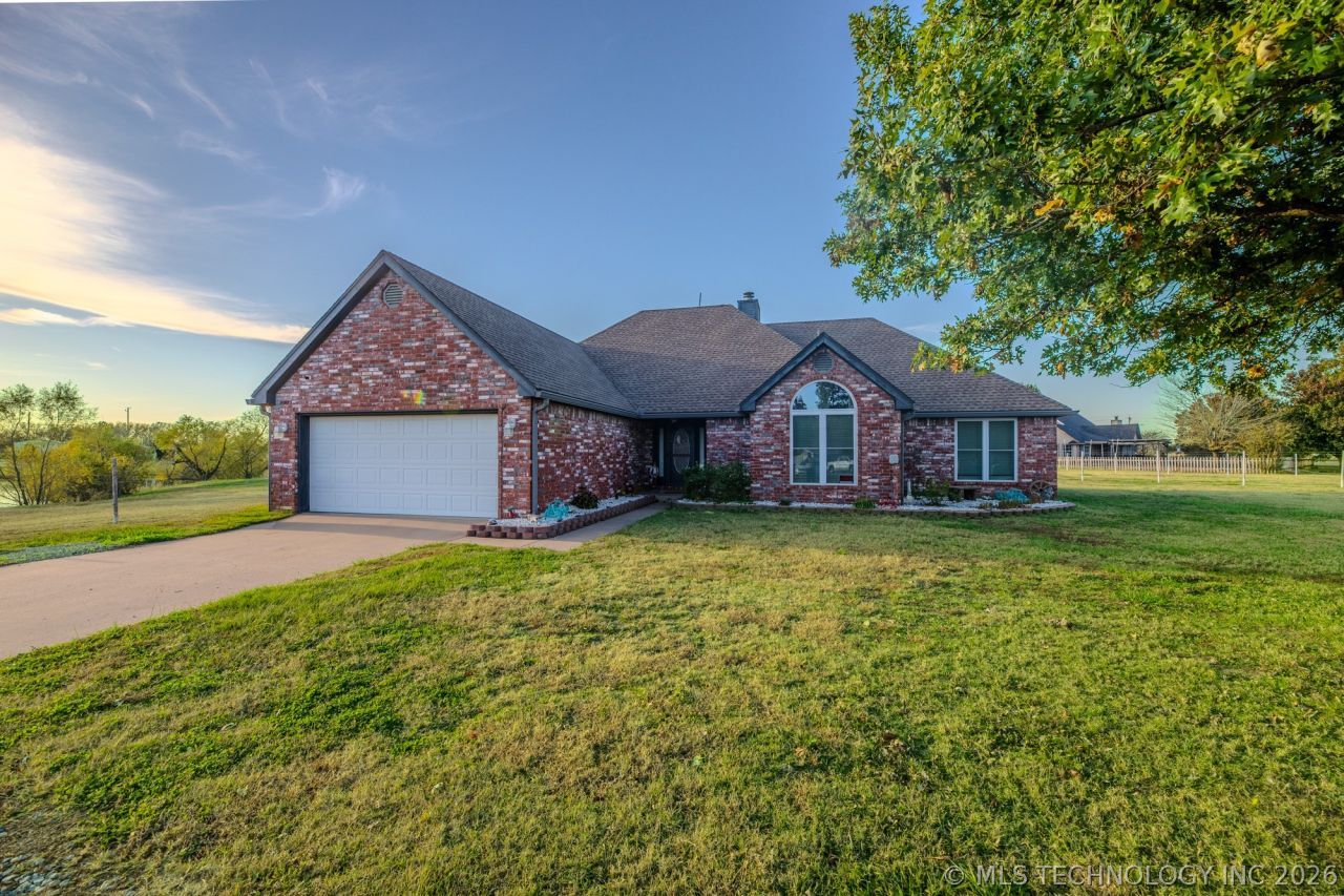 1602 W 131st Street N, Skiatook, OK 74070 Main Photo