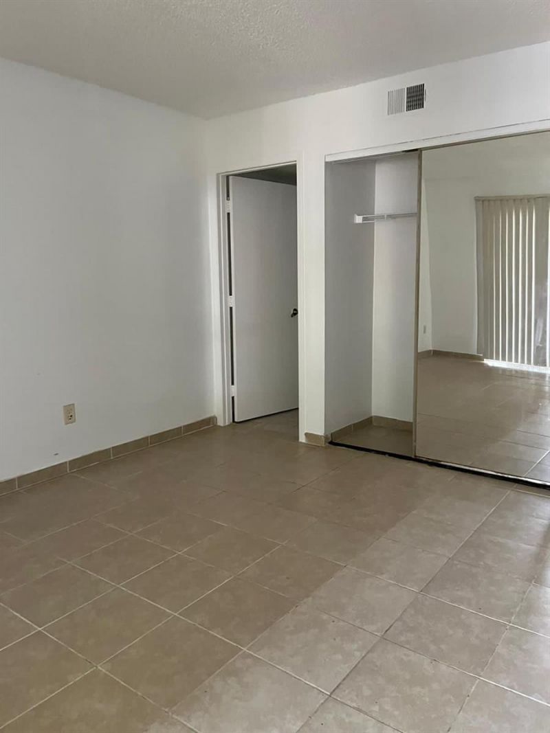 8236 Fairways Circle, Unit D102, Ocala, FL 34472 Photo