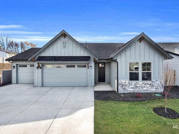 1710 N Green Pine Ln, Star, ID 83669