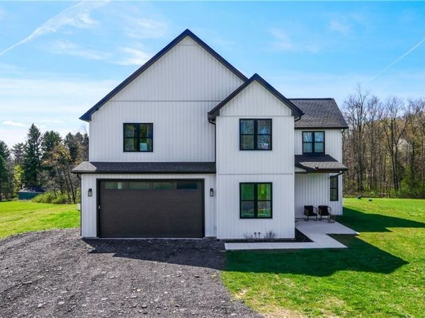 4620 Pioneer Trail, Mantua, OH 44255