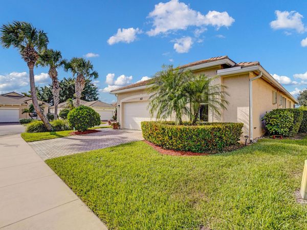 362 SW Coconut Key Way SW, Port Saint Lucie, FL 34986