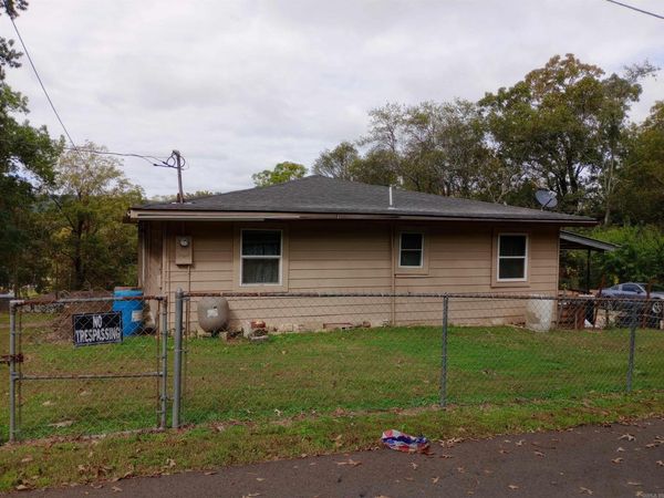 629 Lincoln Street, Hot Springs, AR 71901