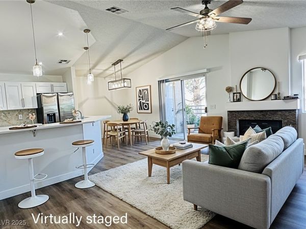 7905 Ryandale Circle, Unit 201, Las Vegas, NV 89145