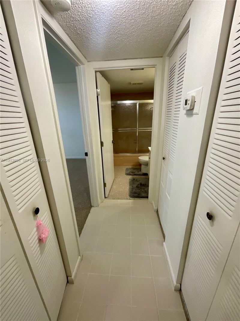 7690 NW 18th St, Unit 303, Margate, FL 33063 Photo