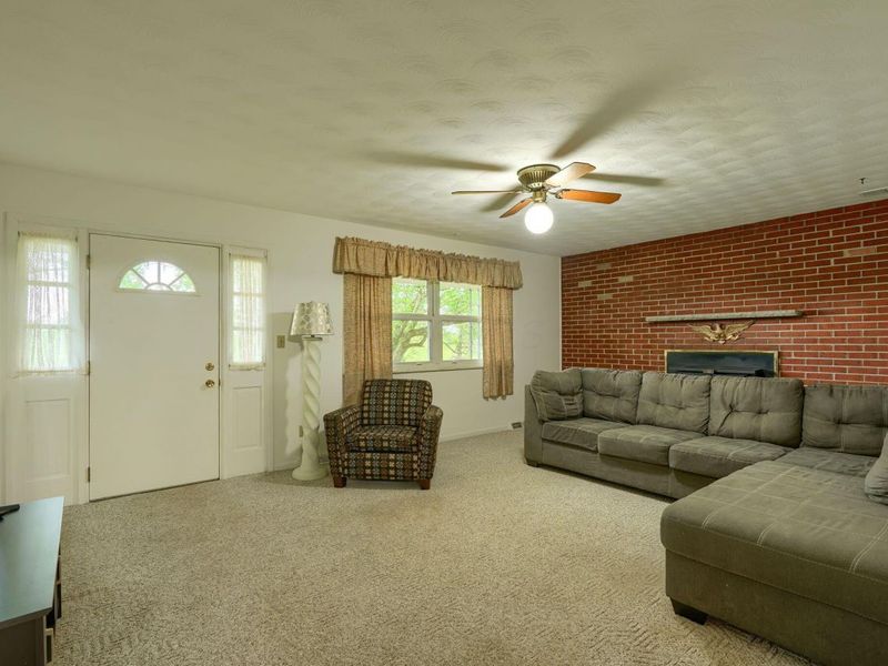 627 Russ Road, Jackson, OH 45640 Photo 12