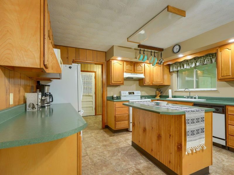 627 Russ Road, Jackson, OH 45640 Photo 23