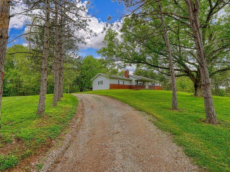 627 Russ Road, Jackson, OH 45640 Photo 7