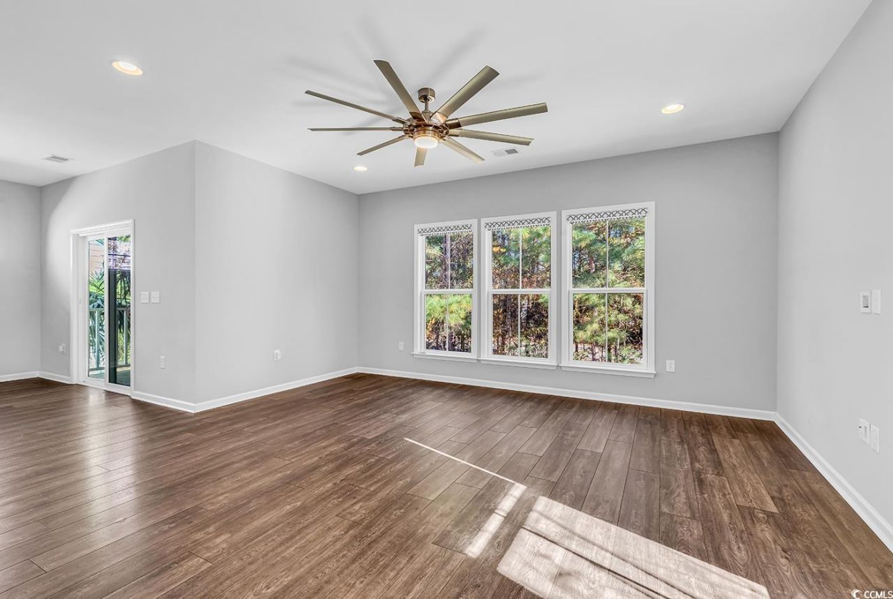 161 Splendor Circle Photo 9