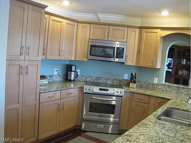 1747 Sandpiper St, Unit B, Naples, FL 34102 Photo
