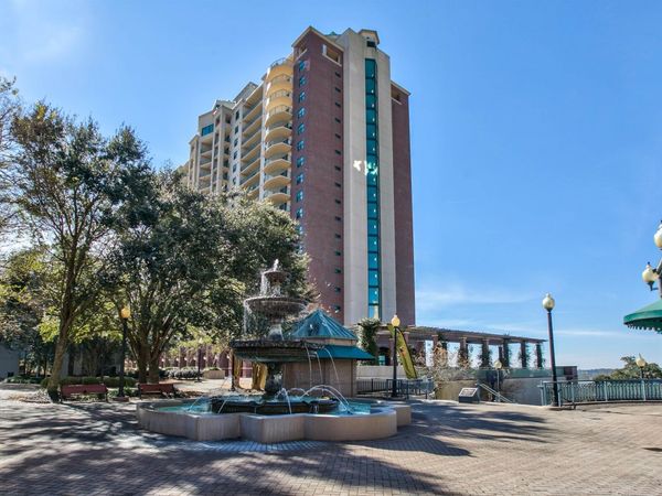 300 S Duval Street, Unit 1603, Tallahassee, FL 32301