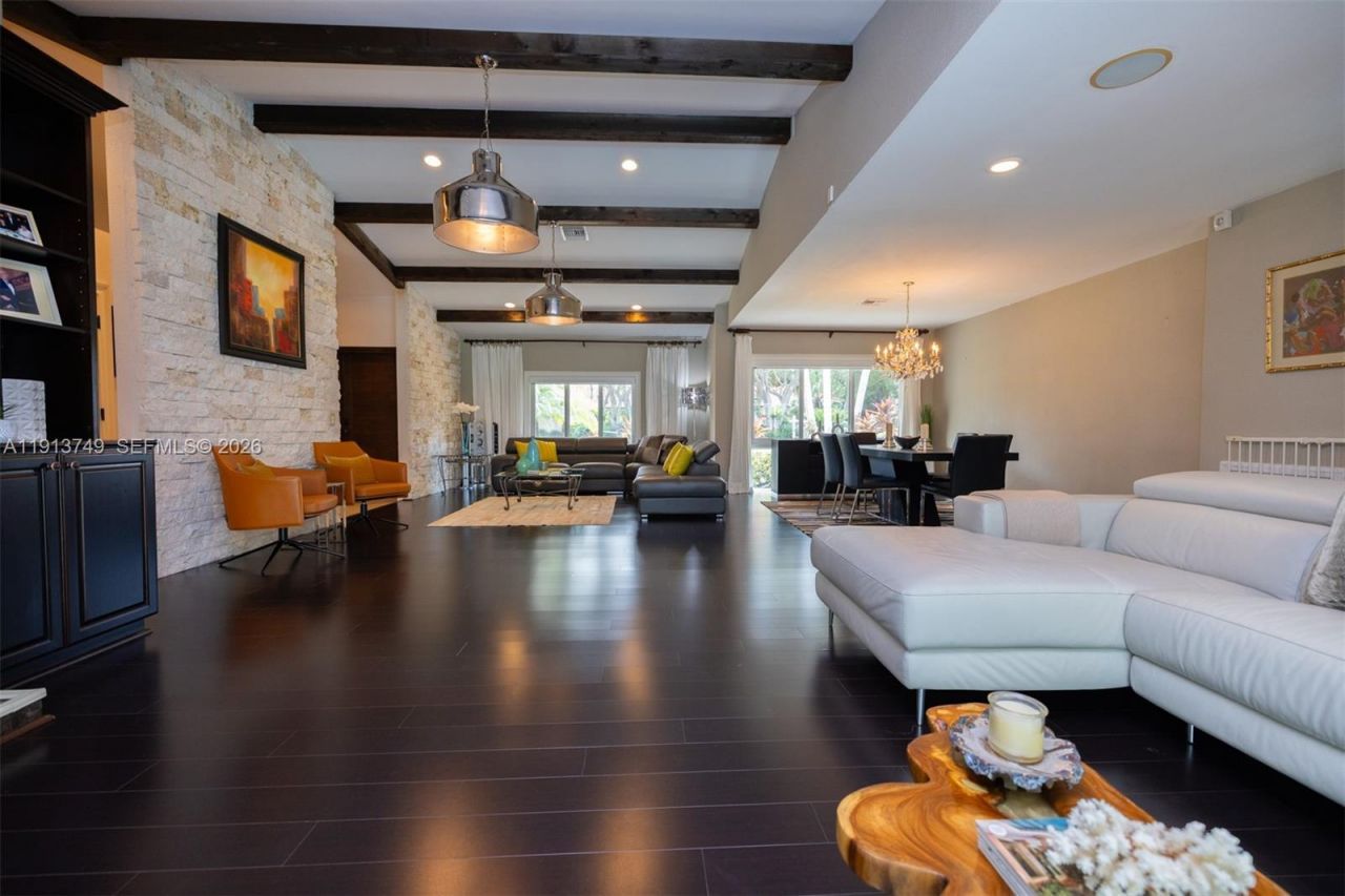 7605 SW 178th Ter, Palmetto Bay, FL 33157 Photo