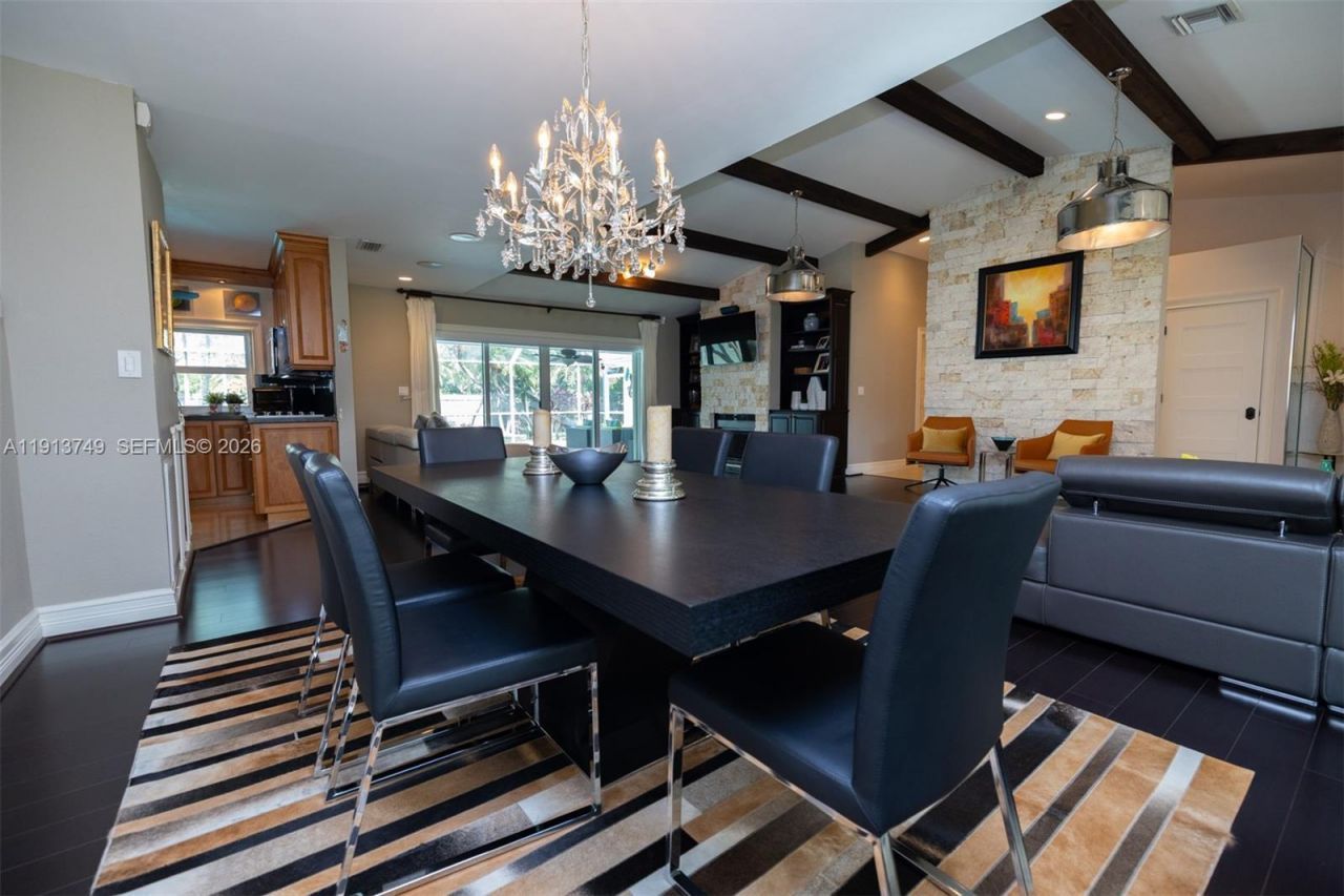 7605 SW 178th Ter, Palmetto Bay, FL 33157 Photo