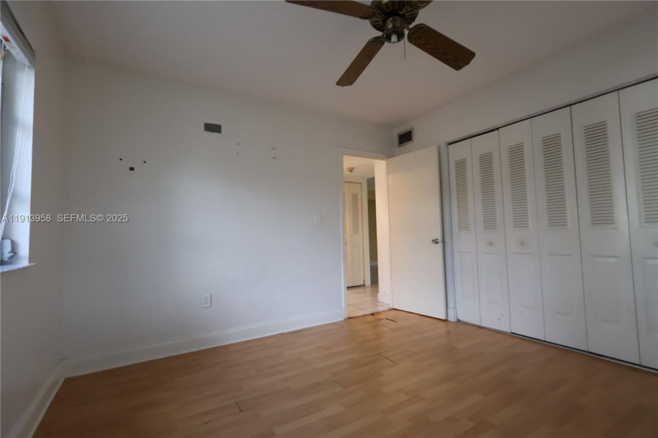 7825 Miller Dr, Unit C211, Miami, FL 33155 Photo