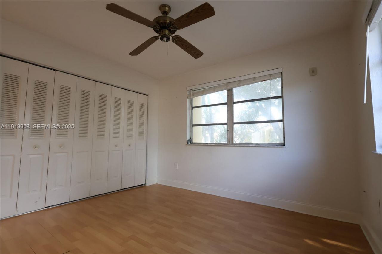 7825 Miller Dr, Unit C211, Miami, FL 33155 Photo