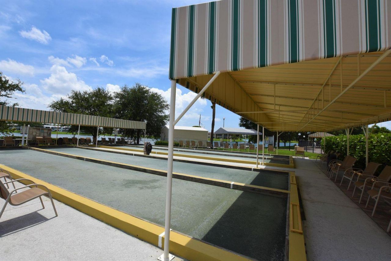 203 Southampton A, West Palm Beach, FL 33417 Photo