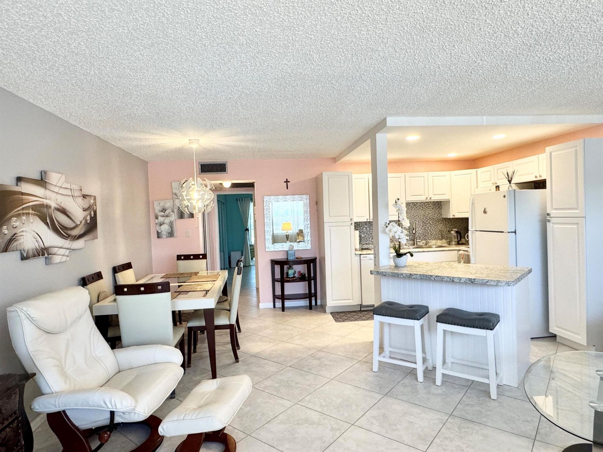 203 Southampton A, West Palm Beach, FL 33417 Photo