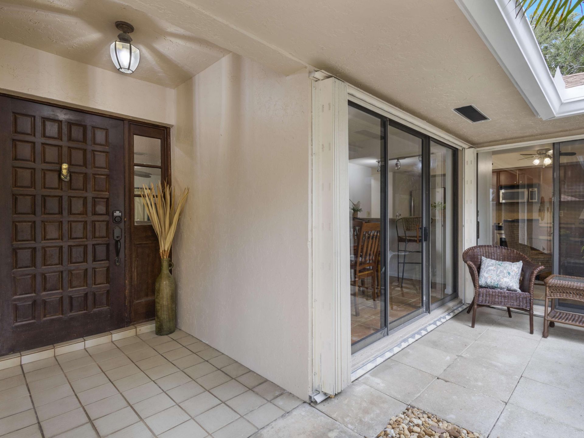 6 S Lakeshore Drive, Hypoluxo, FL 33462 Photo