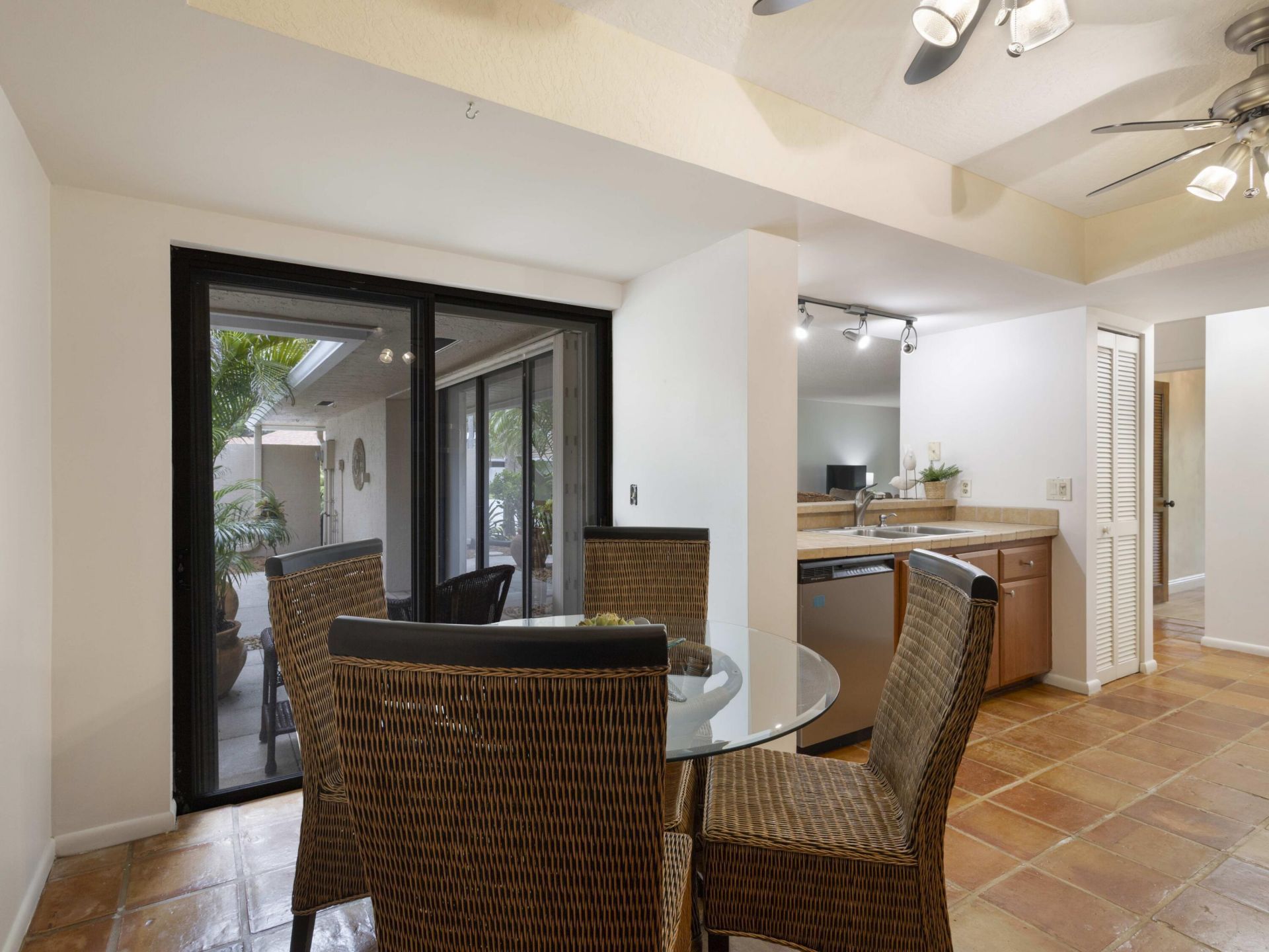 6 S Lakeshore Drive, Hypoluxo, FL 33462 Photo