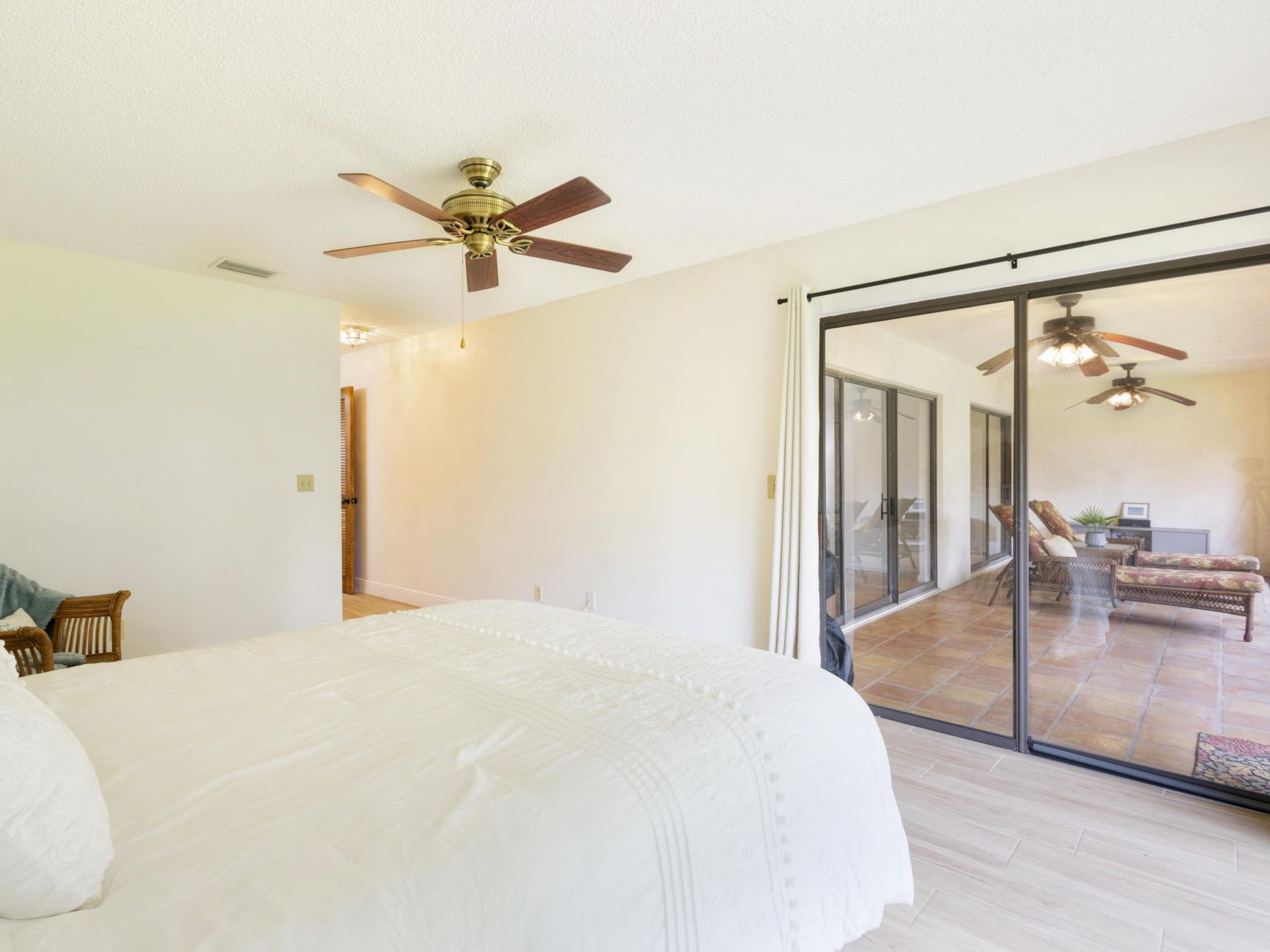 6 S Lakeshore Drive, Hypoluxo, FL 33462 Photo