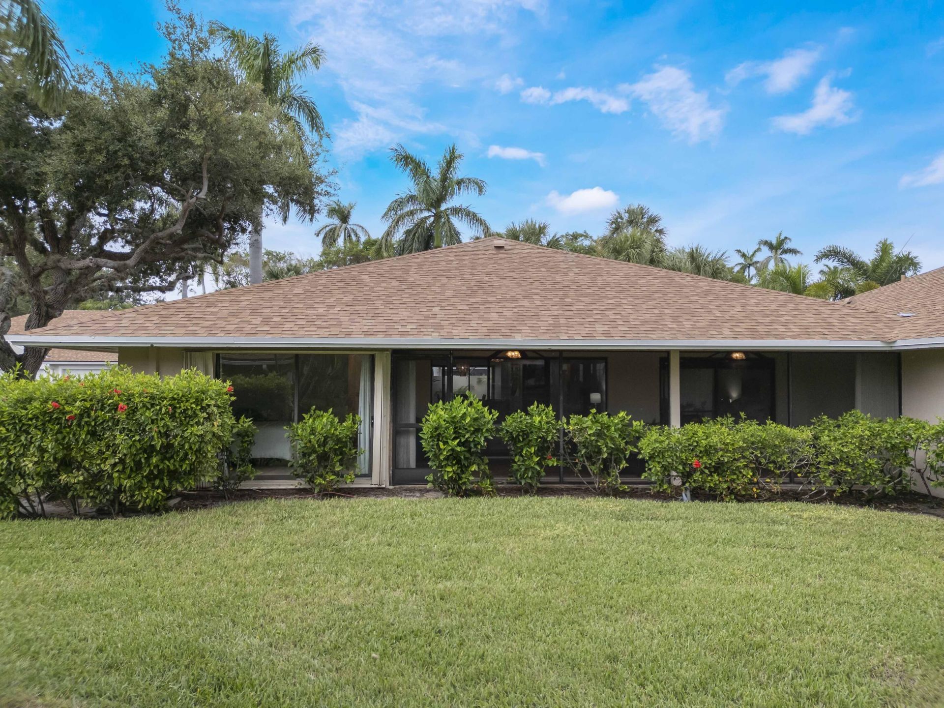 6 S Lakeshore Drive, Hypoluxo, FL 33462 Photo